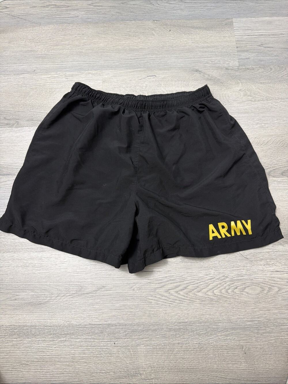 US Army APFU Trunks Size Medium Physical Fitness Uniform Shorts PT